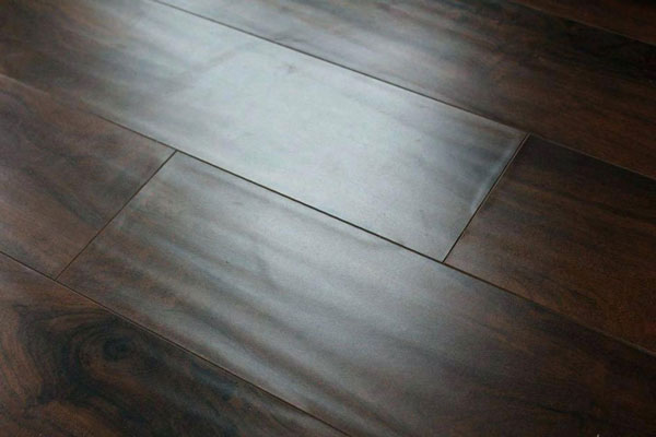 Cách khắc phục sàn nhựa giả gỗ bị phồng rộp