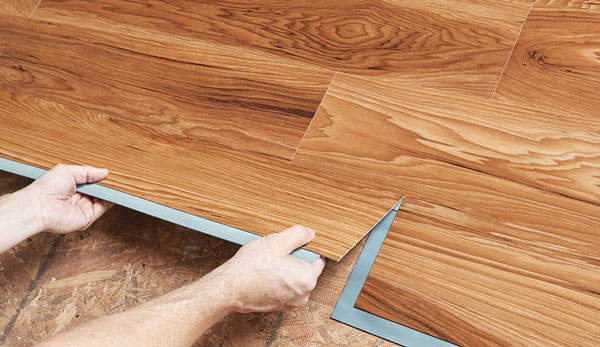 Cách thi công sàn nhựa giả gỗ đúng kỹ thuật