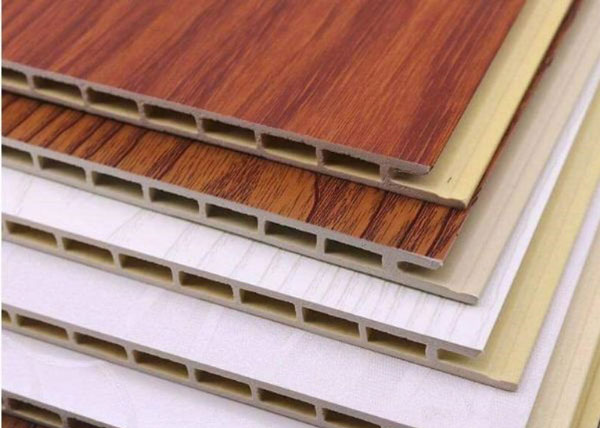 Giá tấm nhựa giả gỗ như thế nào
