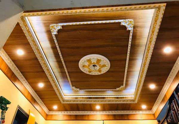 trần nhựa giả gỗ sang trọng