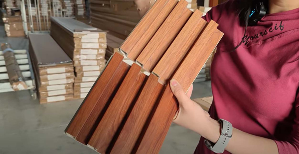 Biện pháp thi công lam sóng nhựa ốp chân tường hiệu quả