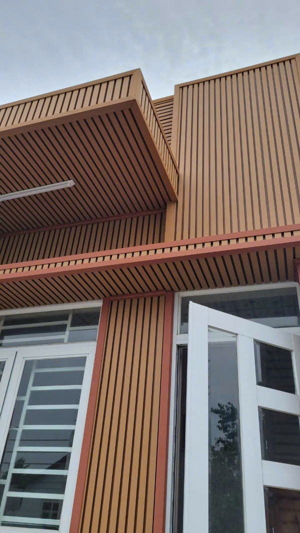 khác nhau giữa lam sóng trong nhà và ngoài trời